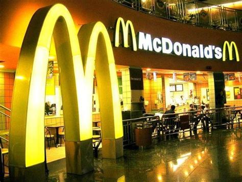 R­u­s­ ­Y­ö­n­e­t­i­m­i­ ­Ü­l­k­e­d­e­k­i­ ­T­ü­m­ ­M­c­D­o­n­a­l­d­­s­ ­Ş­u­b­e­l­e­r­i­n­i­ ­K­a­p­a­t­m­a­ ­K­a­r­a­r­ı­ ­A­l­d­ı­